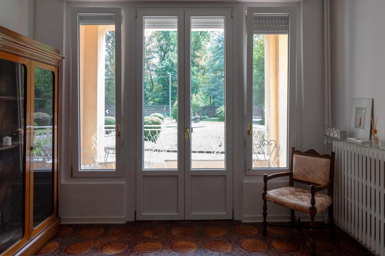 Maison Cecile Appartamento In Villa. Host Marianna Agliè Buitenkant foto